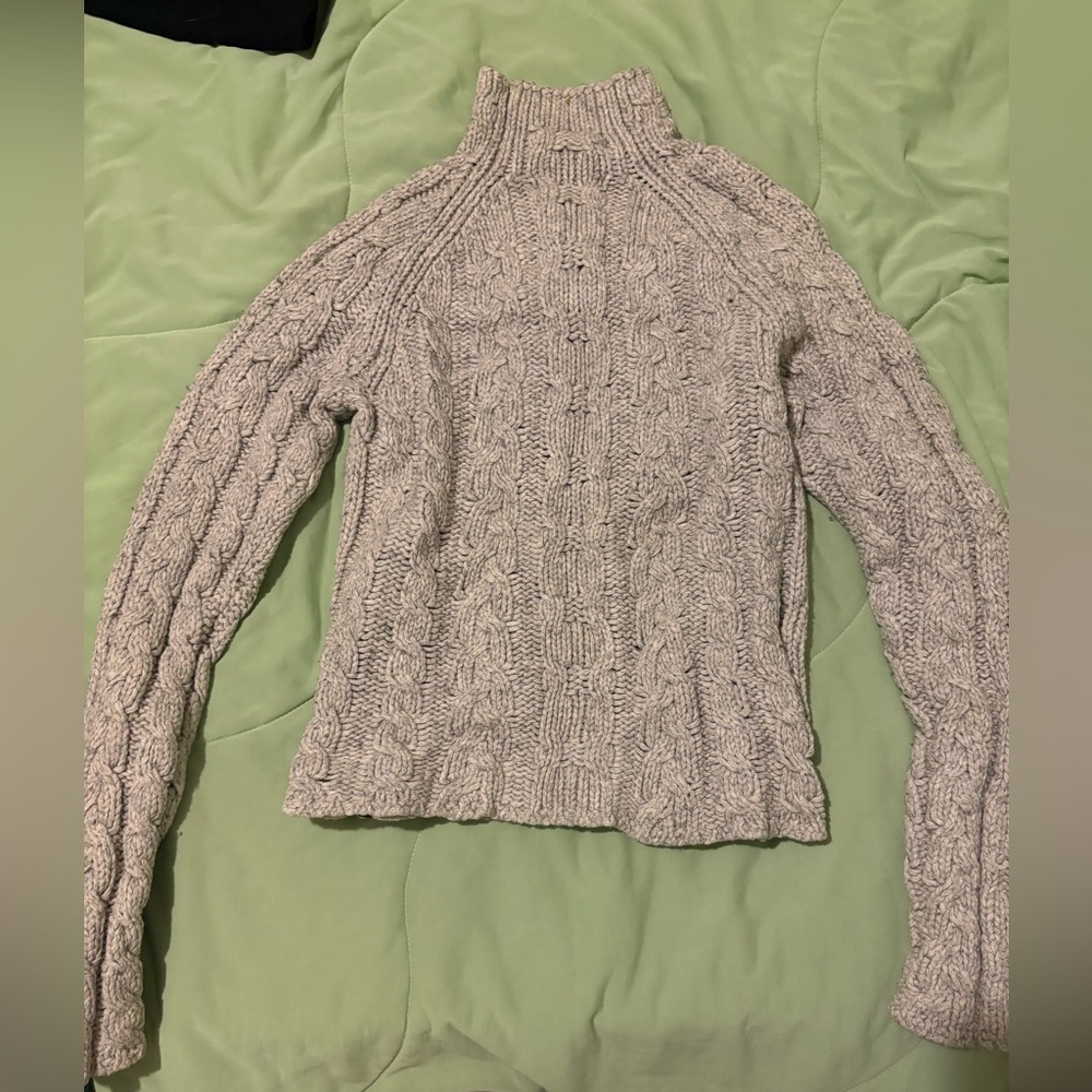 Cream turtle neck